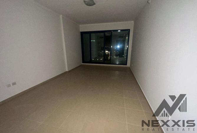 64404756 - صورة العقار 2