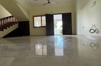 فيلا - استوديو - 5 حمامات للايجار في منطقة الرفاعة - مغيدر - الشارقة