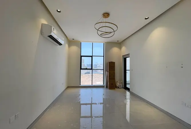 160118010 - Property Image 3