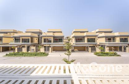 Townhouse - 4 - 5 for rent in Portofino - Damac Lagoons - Dubai