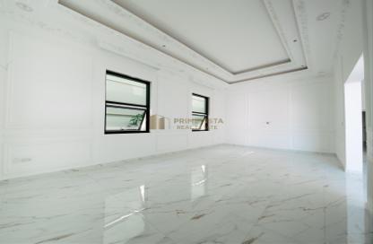 Villa - 5 Bedrooms - 6 Bathrooms for rent in Nad Al Sheba 1 - Nad Al Sheba - Dubai