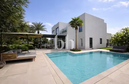 فيلا - 5 غرف نوم - 6 حمامات للبيع في قاعة الإحتفالات - طراز أوروبي - جزر الجميرا - دبي