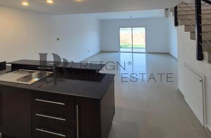 Villa - 3 - 4 for sale in Mediterranean Style - Al Reef Villas - Al Reef - Abu Dhabi
