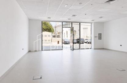 Shop - Studio for rent in THE PEARL - Umm Hurair 2 - Umm Hurair - Bur Dubai - Dubai