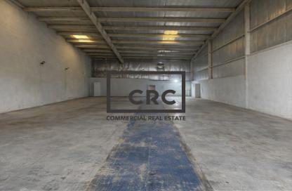 Warehouse - Studio for rent in RAS - Umm Ramool - Dubai