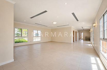 Villa - 5 Bedrooms - 6 Bathrooms for rent in Jumeirah 3 Villas - Jumeirah 3 - Jumeirah - Dubai