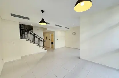 فيلا - 3 غرف نوم - 4 حمامات للايجار في جنوسيا - داماك هيلز 2 - دبي