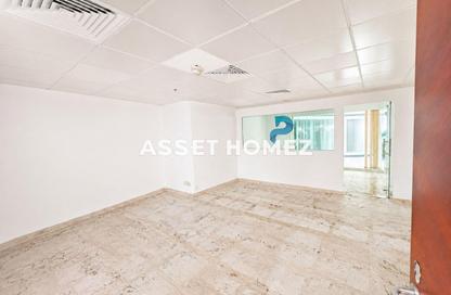Office Space - Studio - 1 Bathroom for rent in Fairmont Hotel - Sheikh Zayed Road - Dubai