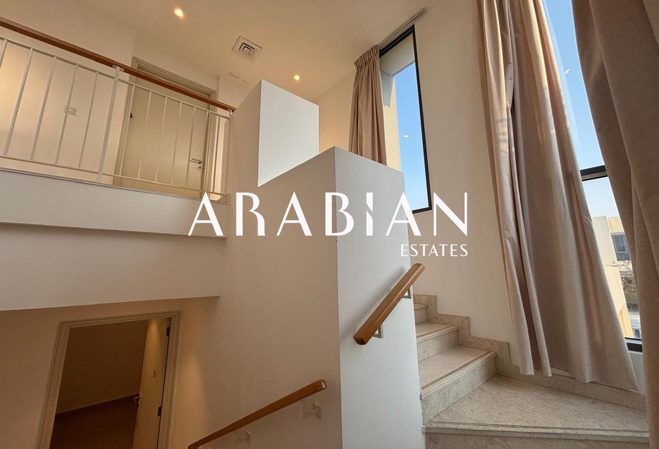 Corner Unit | Near Pool | Spacious & Private photo 6