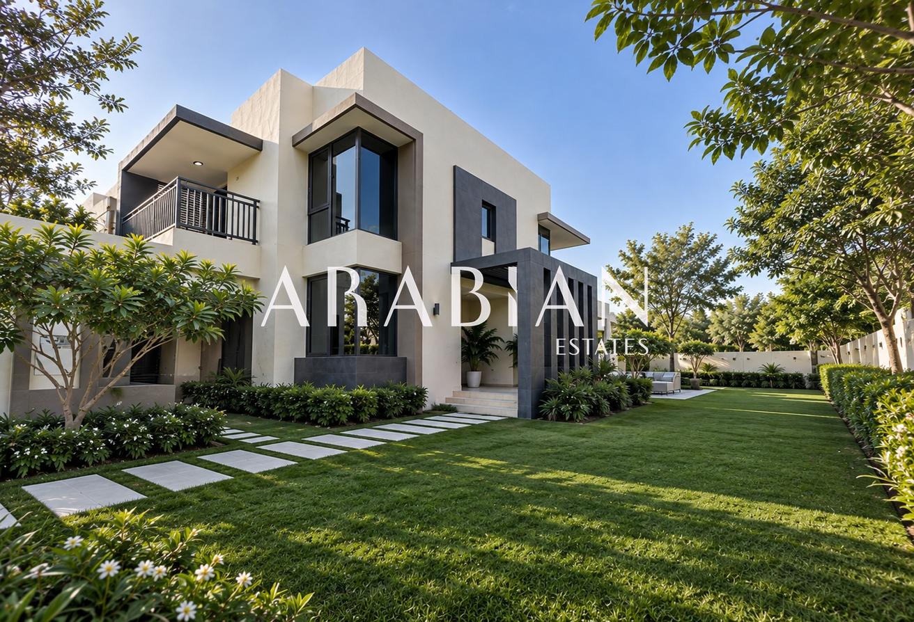 Corner Unit | Near Pool | Spacious & Private photo 3