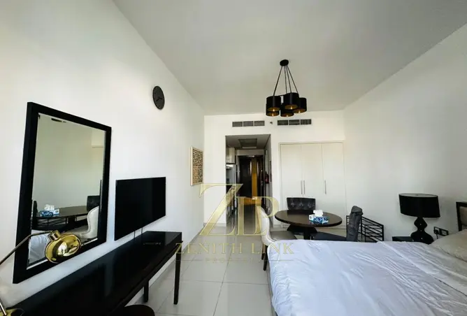 156016406 - Property Image 3
