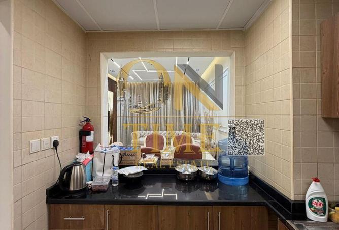 142824104 - Property Image 2