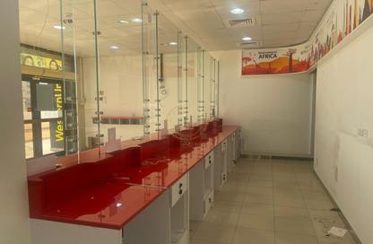 Retail - Studio for rent in Al Danah - Abu Dhabi Retail - Studio for rent in Al Danah - Abu Dhabi