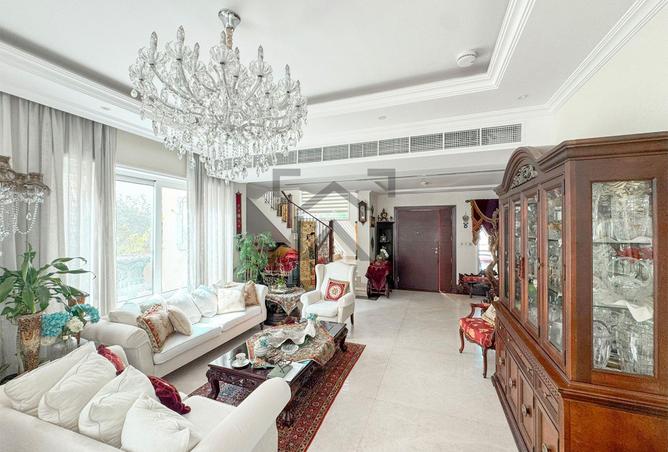 73867123 - Property Image 3