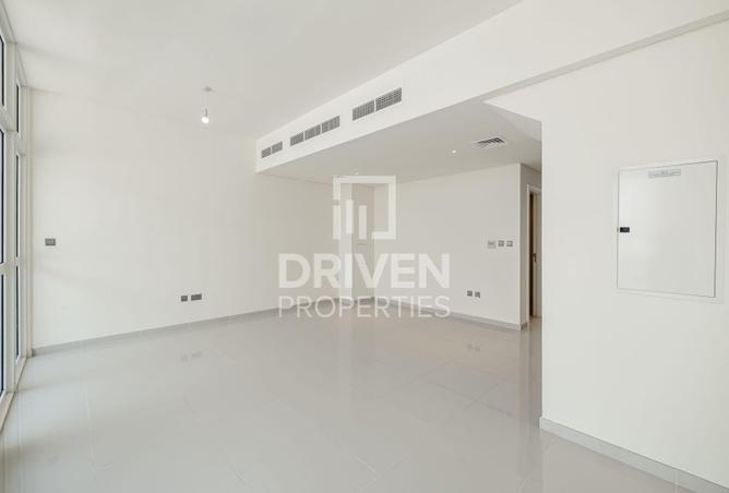 101710867 - Property Main Image