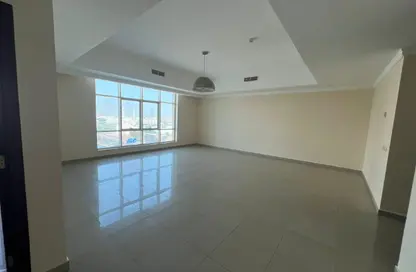 Apartment - 2 Bedrooms - 2 Bathrooms for rent in New Al Taawun Road - Al Taawun - Sharjah