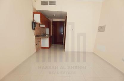 Apartment - Studio - 1 Bathroom for rent in Muwaileh - Sharjah Apartment - Studio - 1 Bathroom for rent in Muwaileh - Sharjah