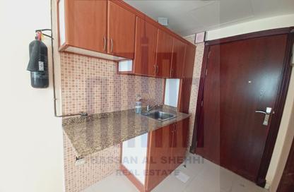 Apartment - Studio - 1 Bathroom for rent in Muwaileh - Sharjah