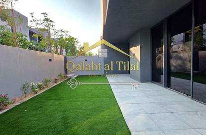 Townhouse - 4 - 5 for rent in Saro - Masaar - Tilal City - Sharjah