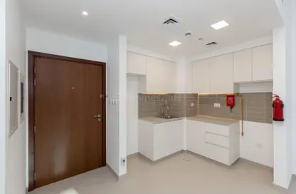 Apartment - 1 Bedroom - 1 Bathroom for rent in Hayat Boulevard 1A - Hayat Boulevard 1 - Hayat Boulevard - Town Square - Dubai