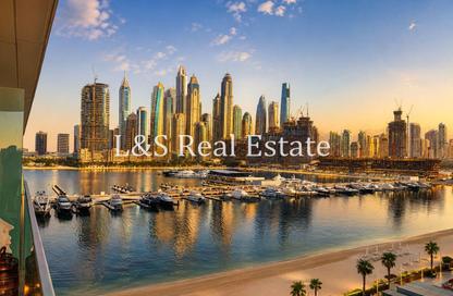 Apartment - 1 Bedroom - 1 Bathroom for rent in Palace Beach Residence - Emaar Beachfront - Dubai Harbour - Dubai