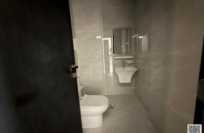 Apartment - 1 Bedroom - 2 Bathrooms for rent in Al Jurf Industrial 3 - Al Jurf Industrial - Ajman