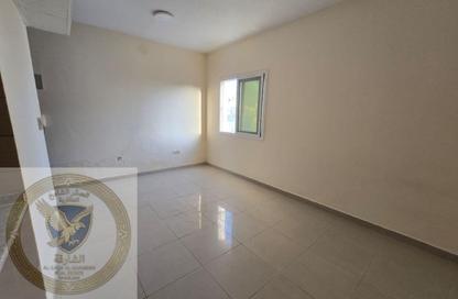 Apartment - Studio - 1 Bathroom for rent in Al Qulaya'ah - Al Sharq - Sharjah Apartment - Studio - 1 Bathroom for rent in Al Qulaya'ah - Al Sharq - Sharjah