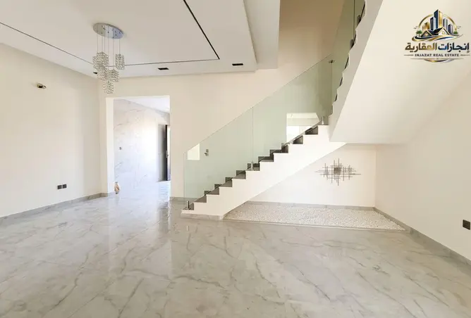 145524990 - Property Image 3