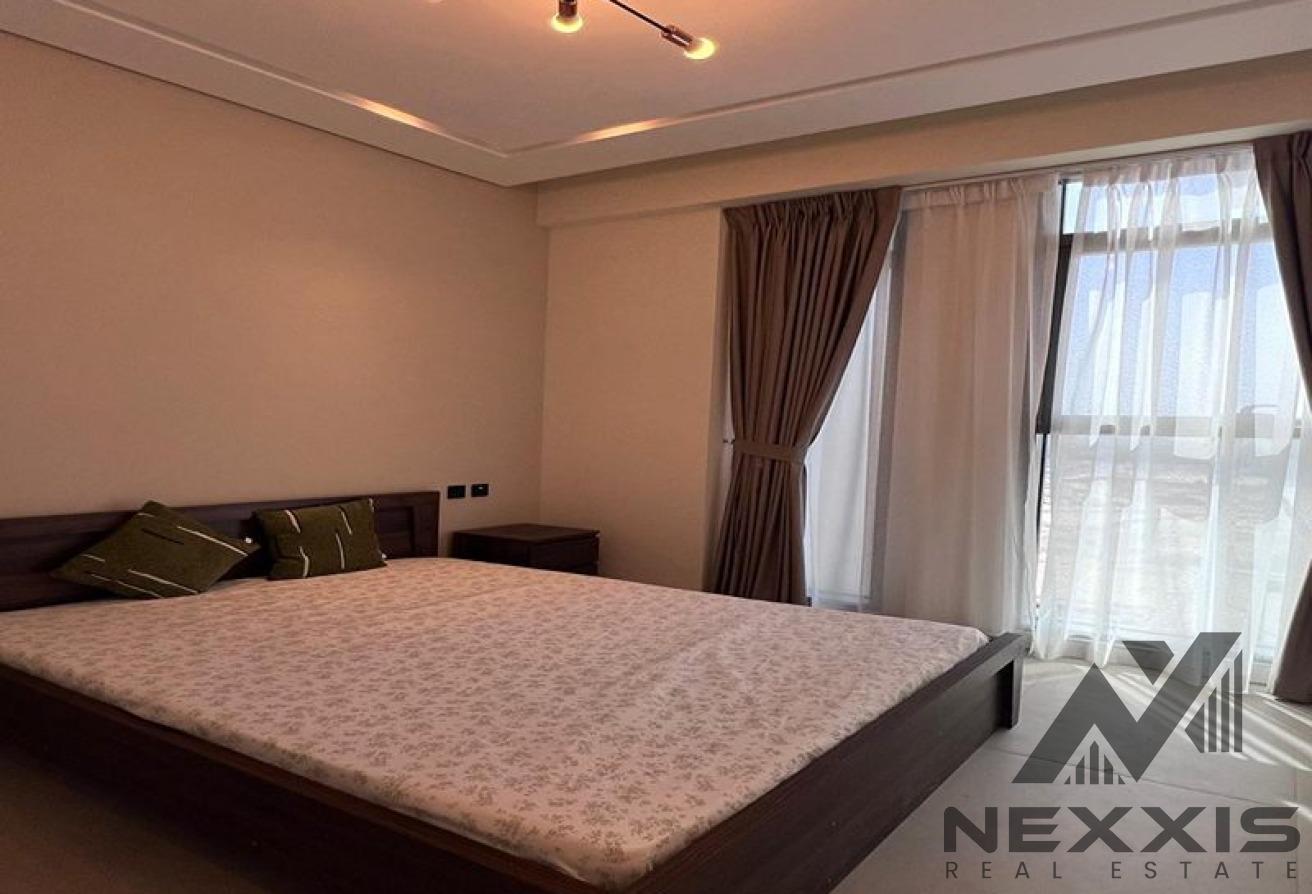 Brand New | Front of Metro | Furnished photo 5