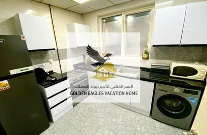 Apartment - 1 Bedroom - 2 Bathrooms for rent in Al Majaz 2 - Al Majaz - Sharjah Apartment - 1 Bedroom - 2 Bathrooms for rent in Al Majaz 2 - Al Majaz - Sharjah