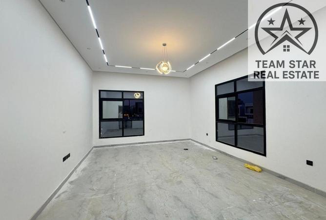 100871492 - Property Image 3