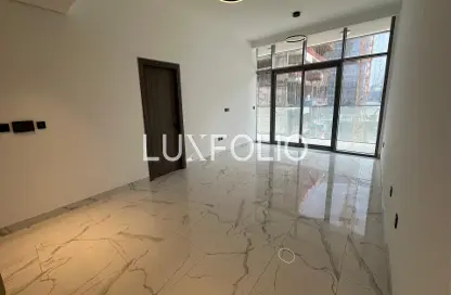 Apartment - 1 Bedroom - 2 Bathrooms for rent in Royal Regency - Business Bay - Dubai