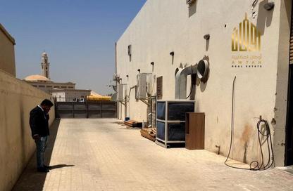 Warehouse - Studio for sale in Ali Mousa Building - Al Sajaa Industrial - Al Sajaa - Sharjah