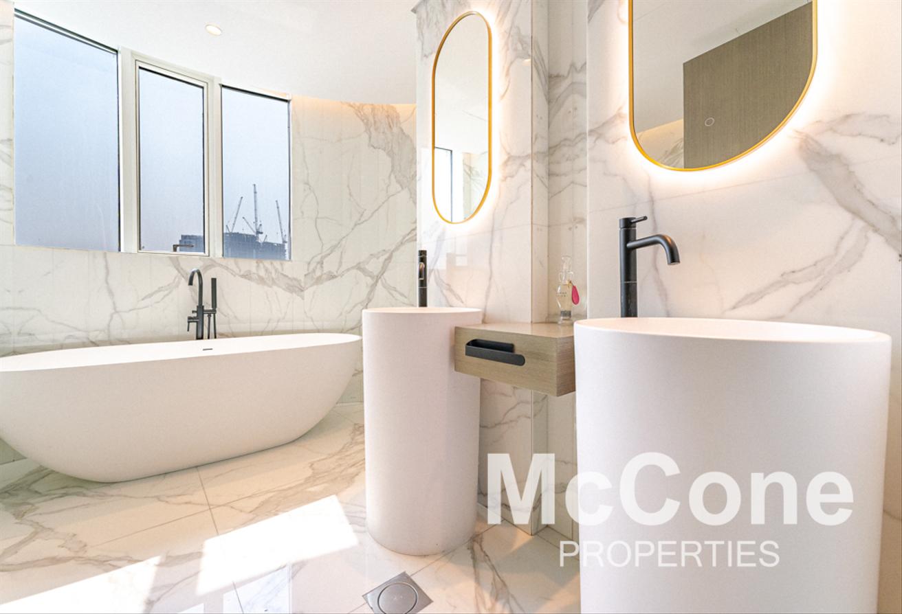 Luxury Penthouse | Burj View | Huge Layout photo 19