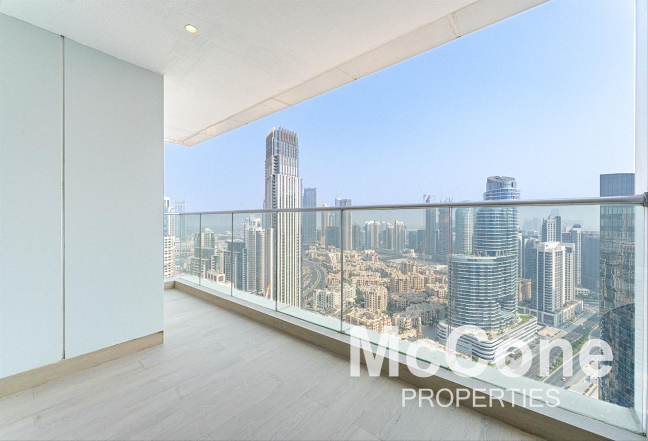 Luxury Penthouse | Burj View | Huge Layout photo 25