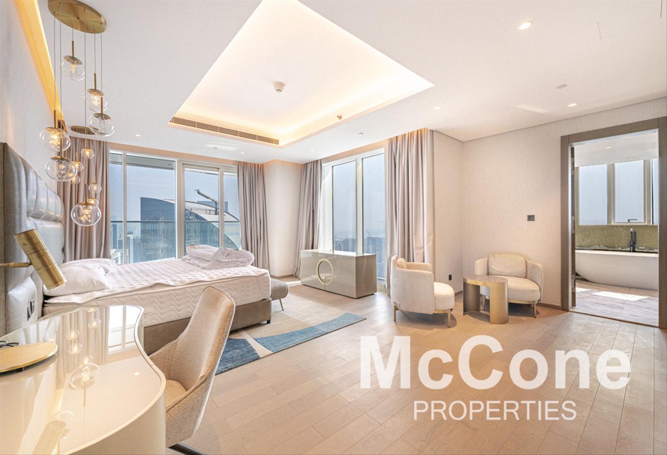 Luxury Penthouse | Burj View | Huge Layout photo 12
