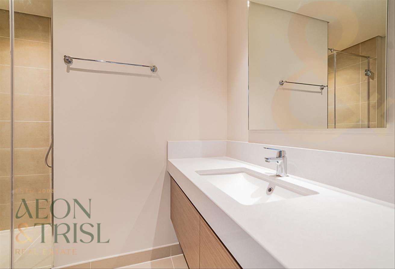 2 bed Apartment Available for Rent in Harbour Gate photo 13