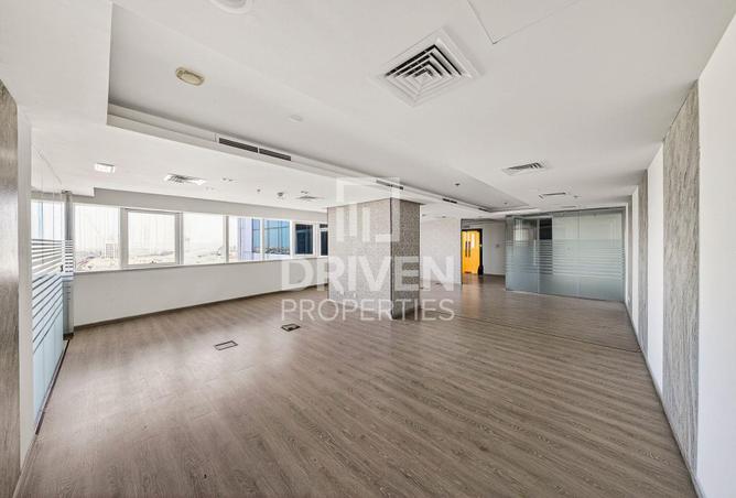 74252516 - Property Image 3