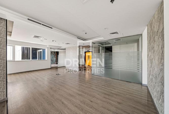 74252516 - Property Image 2