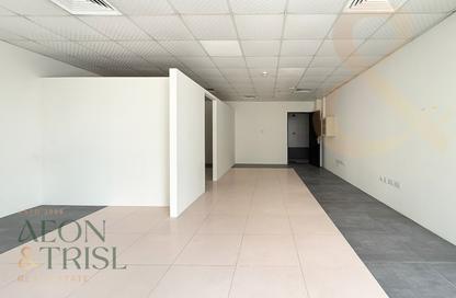 Office Space - Studio - 1 for rent in Diamond Business Center Block B - Diamond Business Center - Arjan - Dubai