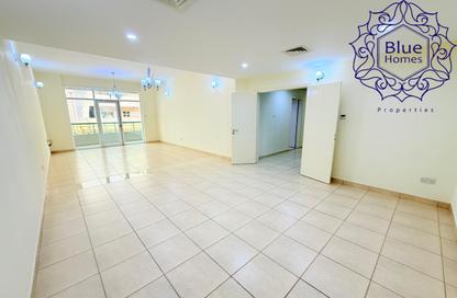Apartment - 3 Bedrooms - 4 Bathrooms for rent in Diplomat Building - Umm Hurair 1 - Umm Hurair - Bur Dubai - Dubai