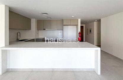 Apartment - 2 Bedrooms - 3 Bathrooms for rent in Al Jazi 2 - Madinat Jumeirah Living - Umm Suqeim - Dubai