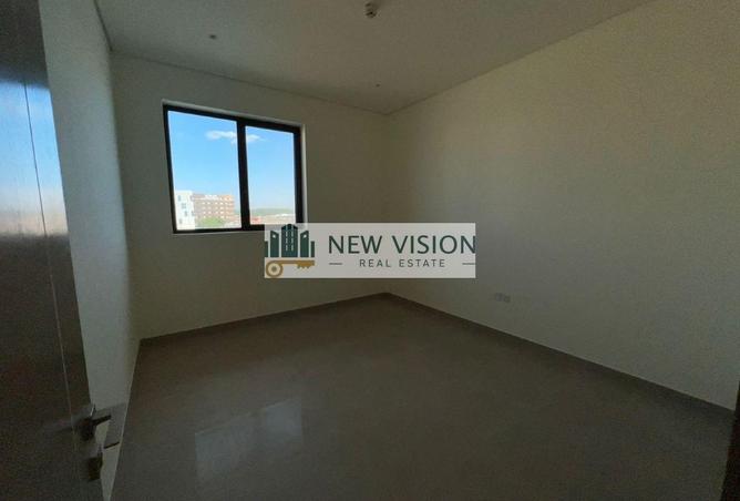 2Ou4oBF3lU8 - Property Image 2