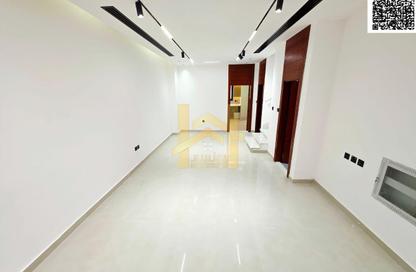 Townhouse - 5 Bedrooms - 7 Bathrooms for sale in Al Yasmeen 1 - Al Yasmeen - Ajman