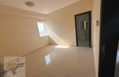 شقة - 2 غرف نوم - 2 حمامات للايجار في قرية الاميرة - الياسمين - عجمان