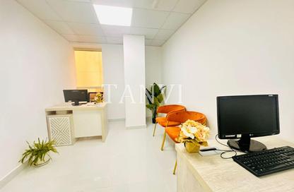 Office Space - Studio - 1 for rent in Silver Home Building - Hor Al Anz - Deira - Dubai