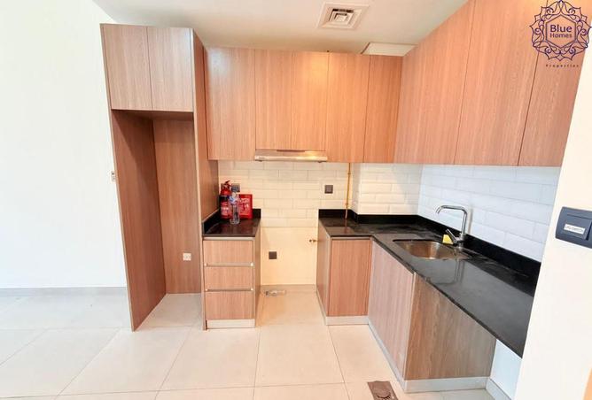 73118357 - Property Image 2