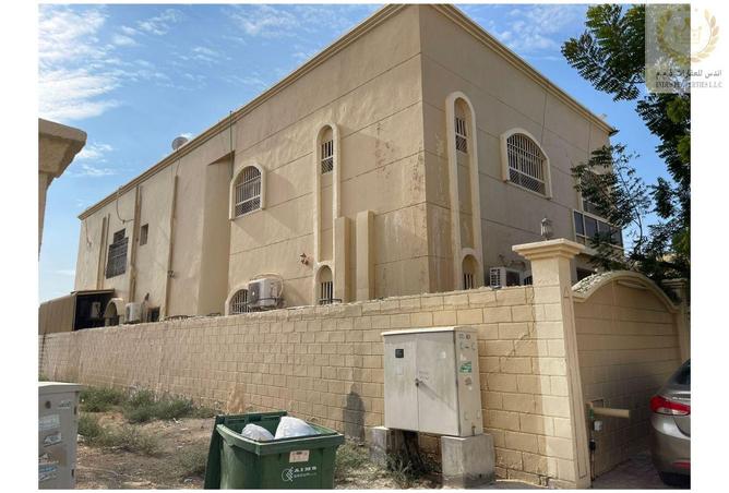 124288008 - Property Image 3