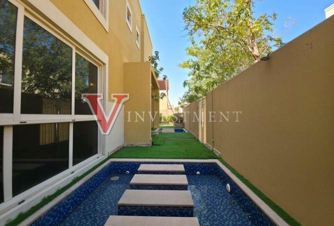 60555005 - Property Image 2