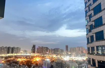 شقة - 2 غرف نوم - 3 حمامات للبيع في أبراج فالكون - عجمان وسط المدينة - عجمان